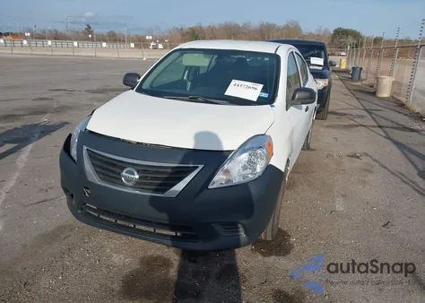 2013 Nissan Versa 1.6 S z USA, uszkodzony, nr VIN 3N1CN7APXDL819077